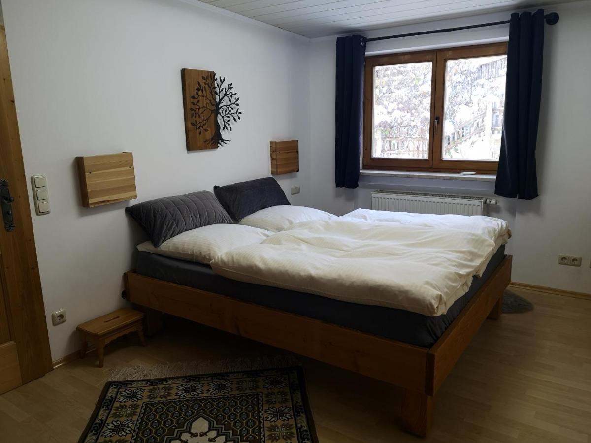Ferienwohnung Hofheinz Garmisch-Partenkirchen Exterior photo